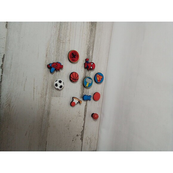 Croc Jibbitz Assorted Accessories 11 pieces  Superman / Spider-Man / Sports - Picture 4 of 7